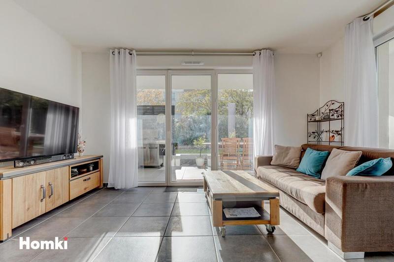 Appartement - 90 m² - 4 pièces