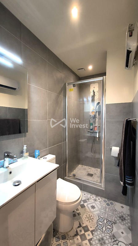 Immeuble - 200 m² - 7 pièces