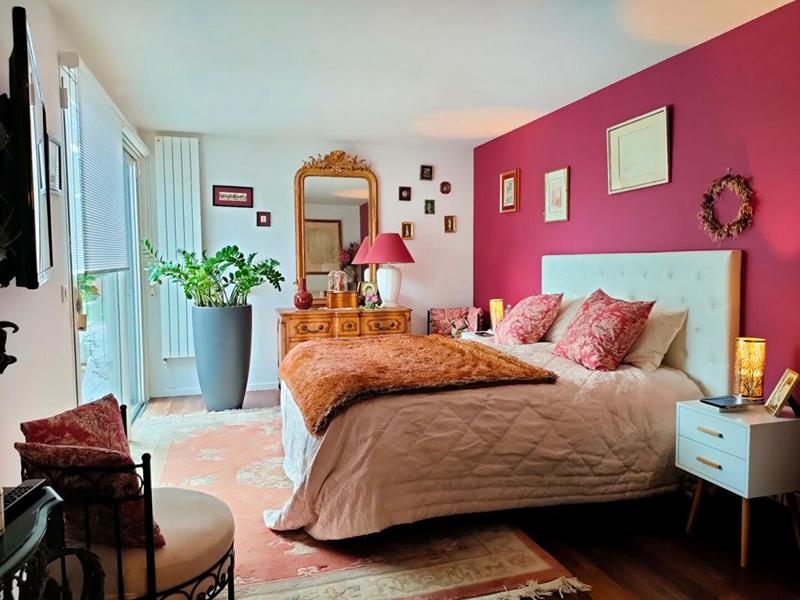 Maison - 208 m² - 8 pièces