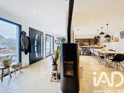 Maison - 152 m² - 5 pièces