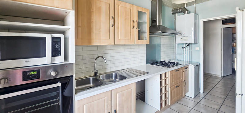 Appartement - 94 m² - 4 pièces