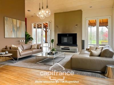 Maison - 95 m² - 4 pièces