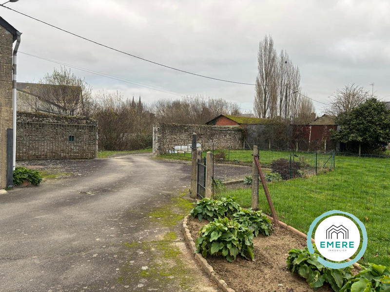 Maison - 150 m² - 8 pièces