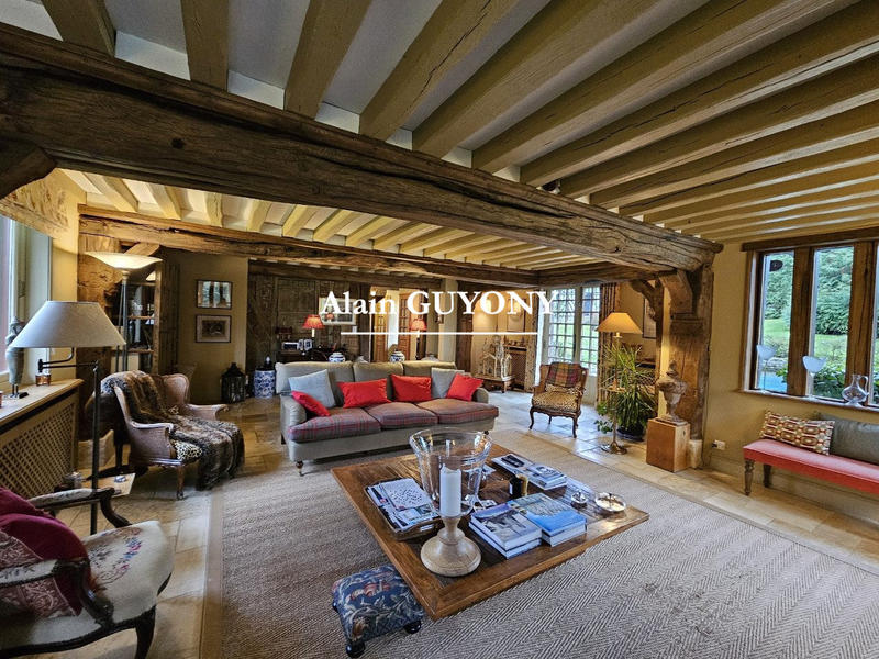 Maison ancienne - 222 m² - 8 pièces