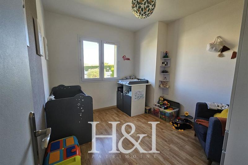 Propriété - 145 m² - 5 pièces