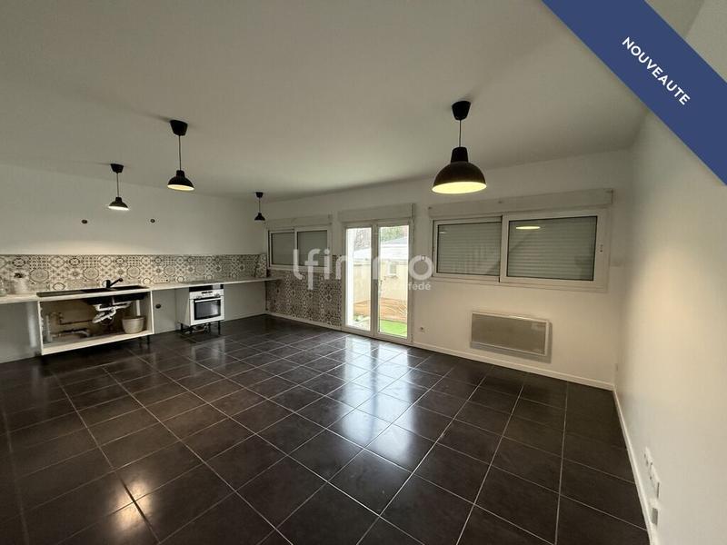 Immeuble - 150 m² - 8 pièces