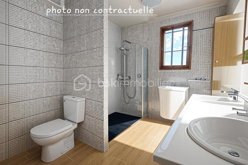 Maison traditionnelle - 176 m² - 7 pièces