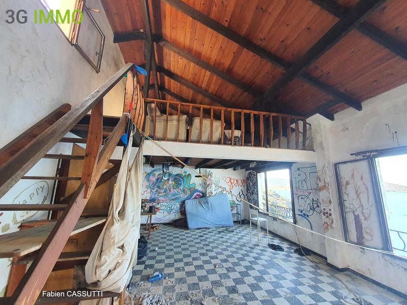 Villa - 279 m² - 11 pièces