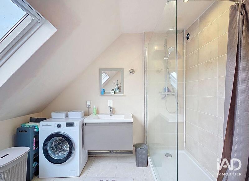 Maison - 104 m² - 4 pièces