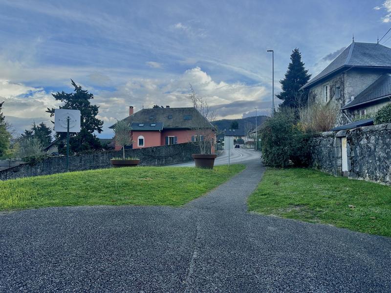 Appartement - 75 m² - 4 pièces