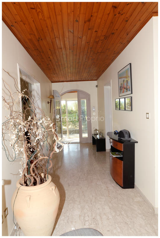 Propriété - 230 m² - 7 pièces