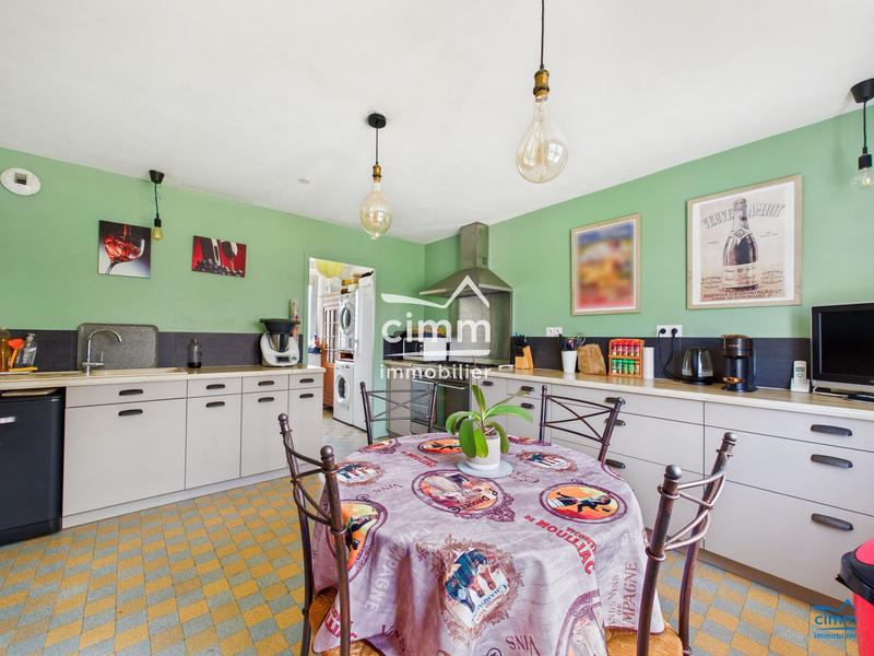 Maison - 125 m² - 5 pièces