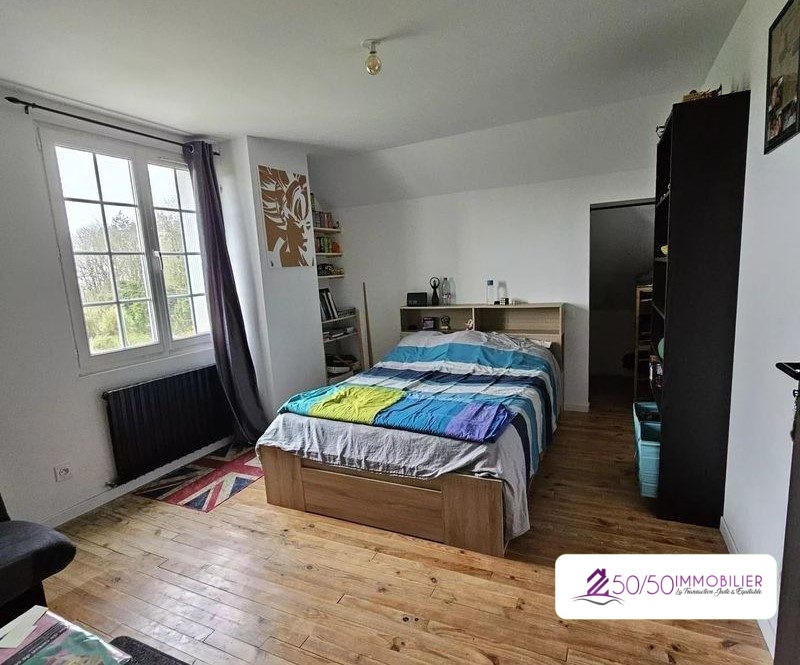 Maison traditionnelle - 109 m² - 5 pièces