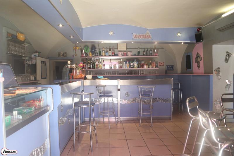 Fonds de commerce - 140 m²