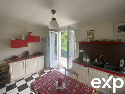 Appartement - 176 m² - 7 pièces