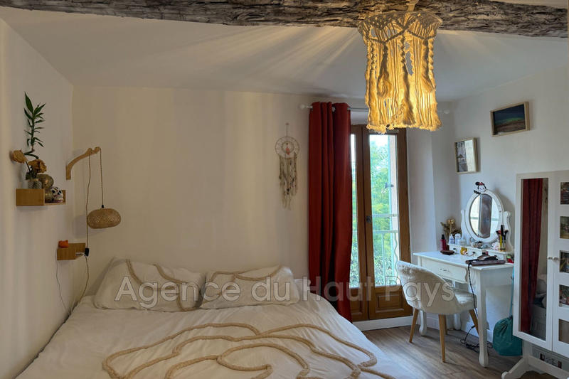 Maison de village - 80 m² - 5 pièces