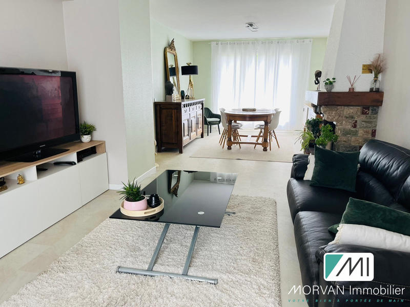 Maison - 151 m² - 6 pièces