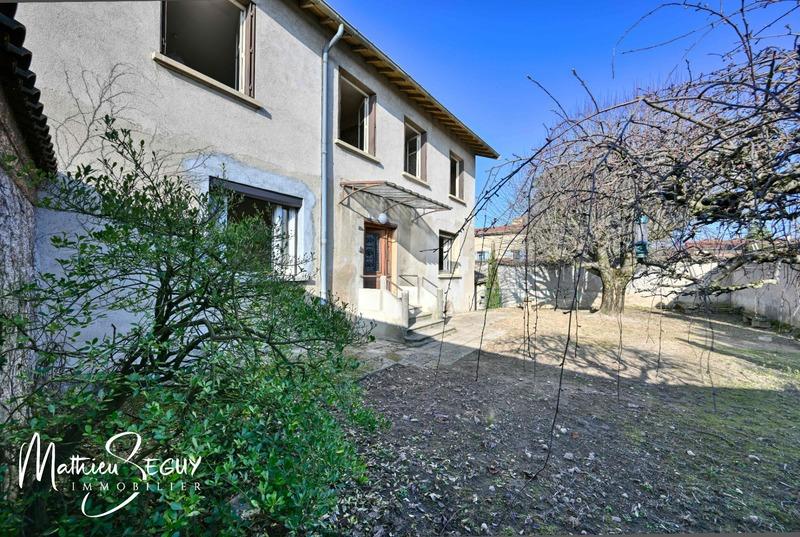 Maison - 162 m² - 8 pièces