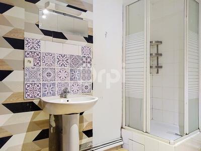 Appartement - 93 m² - 4 pièces