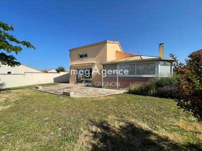 Maison - 190 m² - 6 pièces