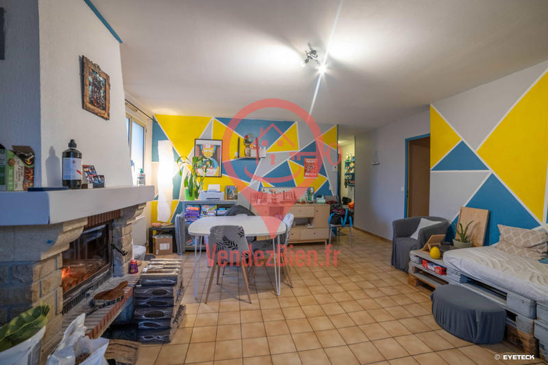 Maison - 90 m² - 5 pièces