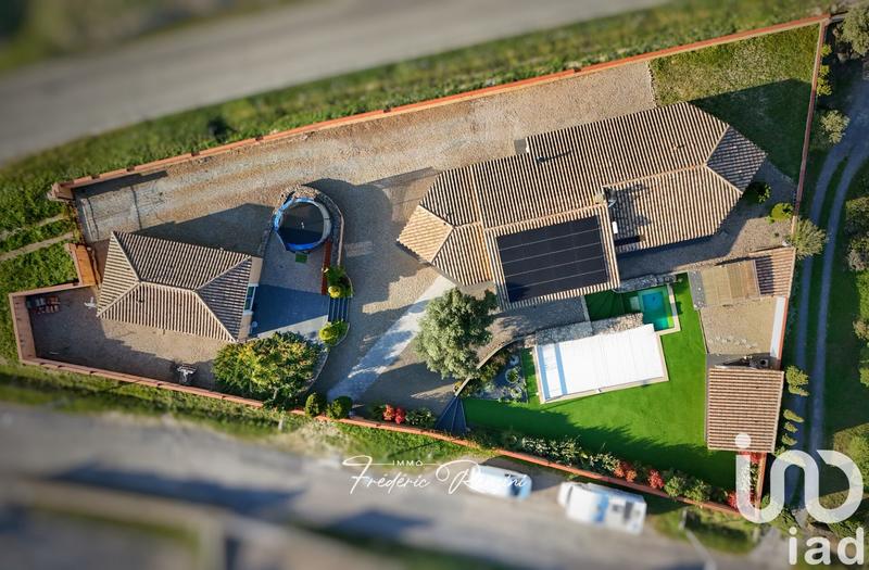 Maison - 200 m² - 9 pièces