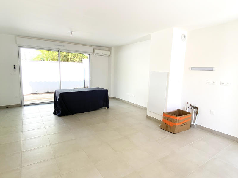 Villa - 90 m² - 4 pièces