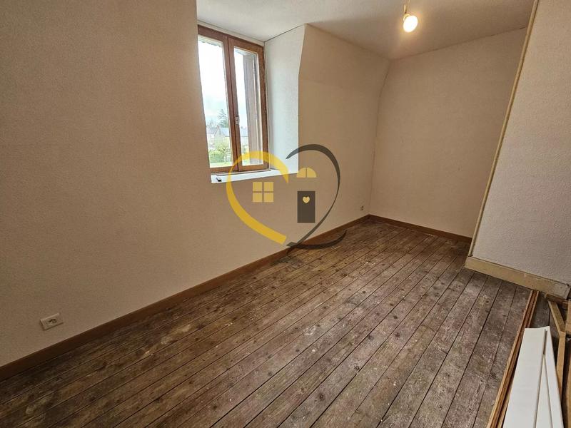 Maison - 226 m² - 11 pièces