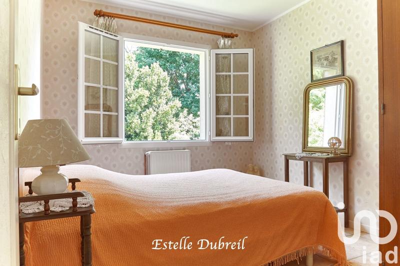 Maison - 186 m² - 10 pièces