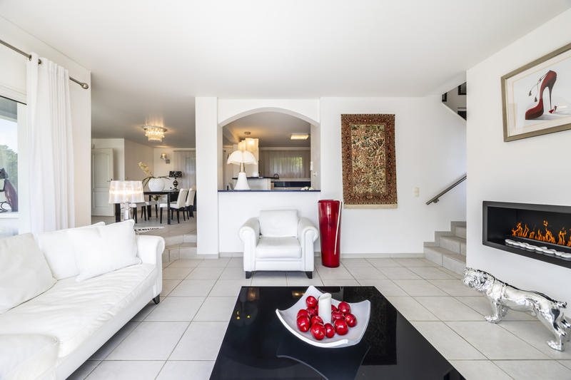 Villa - 200 m² - 5 pièces