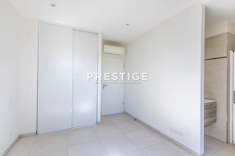 Maison - 143 m² - 6 pièces