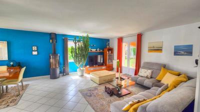 Maison - 105 m² - 6 pièces