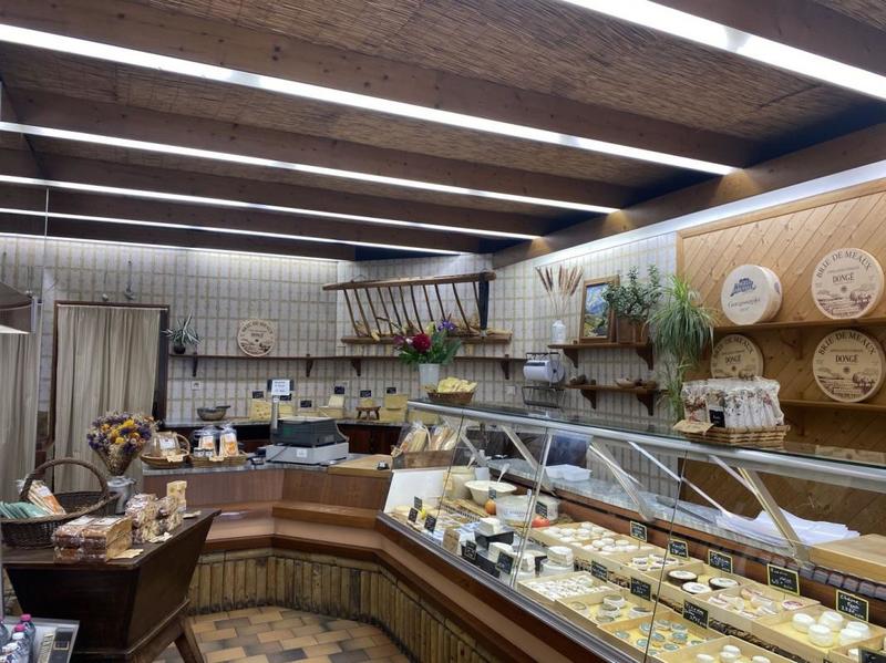 Bureau - 127 m² - 2 pièces