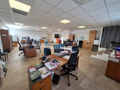 Bureau - 133 m²