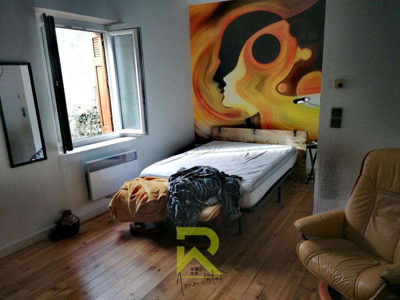 Propriété - 83 m² - 4 pièces