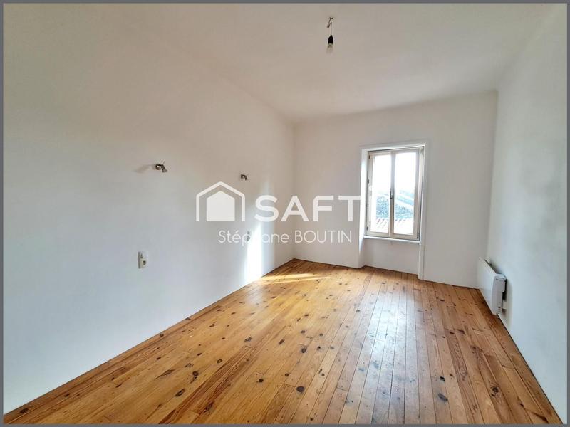 Maison - 96 m² - 6 pièces