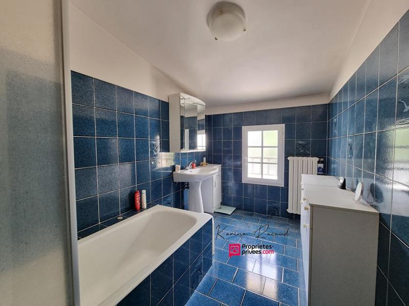 Maison - 174 m² - 7 pièces