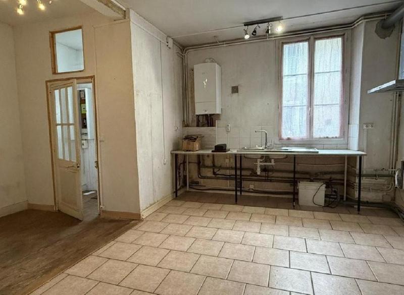 Maison - 95 m² - 3 pièces