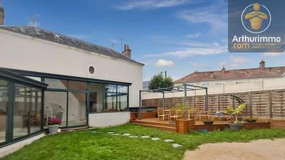 Maison - 166 m² - 5 pièces