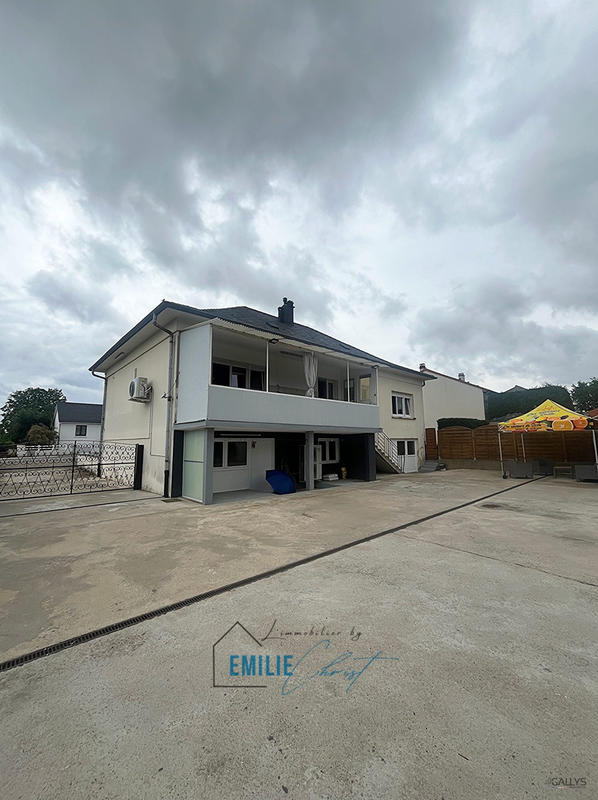 Maison - 110 m² - 5 pièces