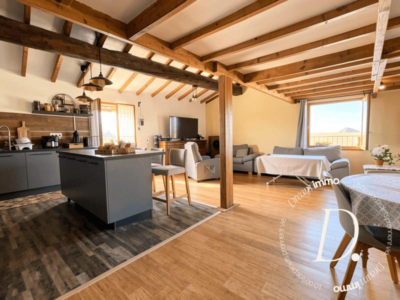 Maison ancienne - 166 m² - 6 pièces