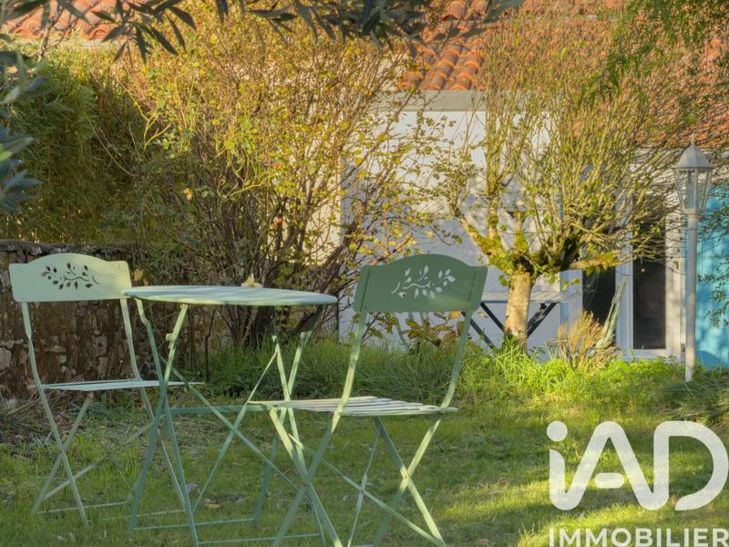 Maison de village - 90 m² - 4 pièces