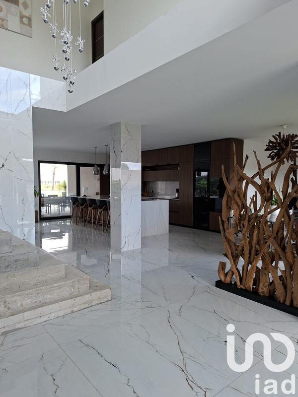 Maison de maîtres - 300 m² - 7 pièces