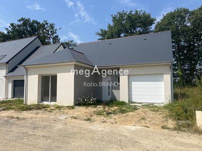 Maison - 88 m² - 4 pièces