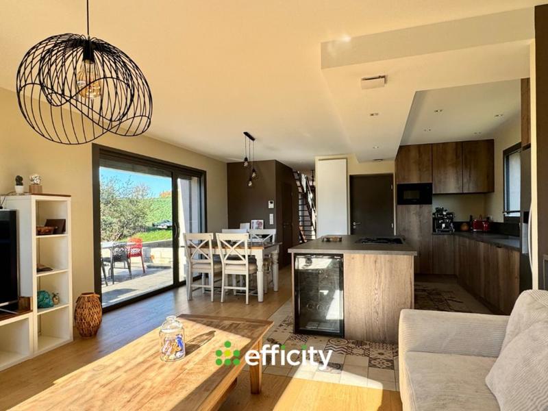 Maison - 143 m² - 5 pièces