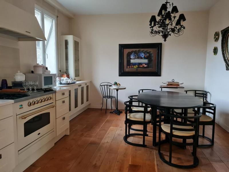 Appartement - 145 m² - 5 pièces