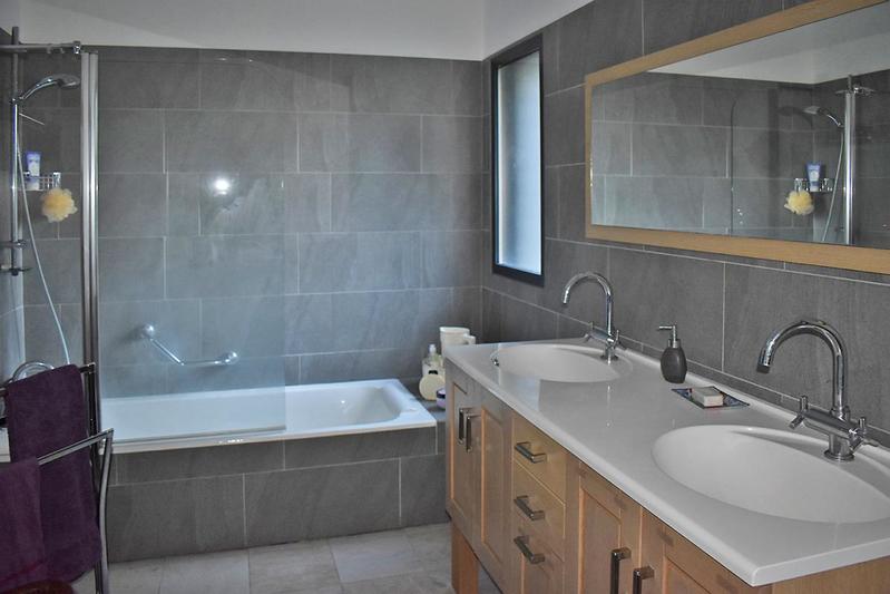 Maison - 146 m² - 6 pièces