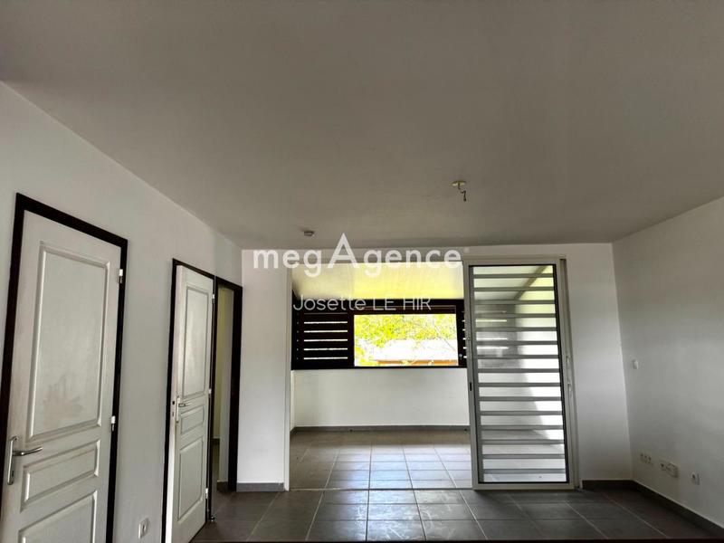 Appartement - 90 m² - 4 pièces