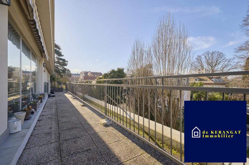 Appartement - 131 m² - 6 pièces