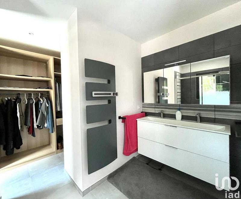 Maison - 145 m² - 5 pièces